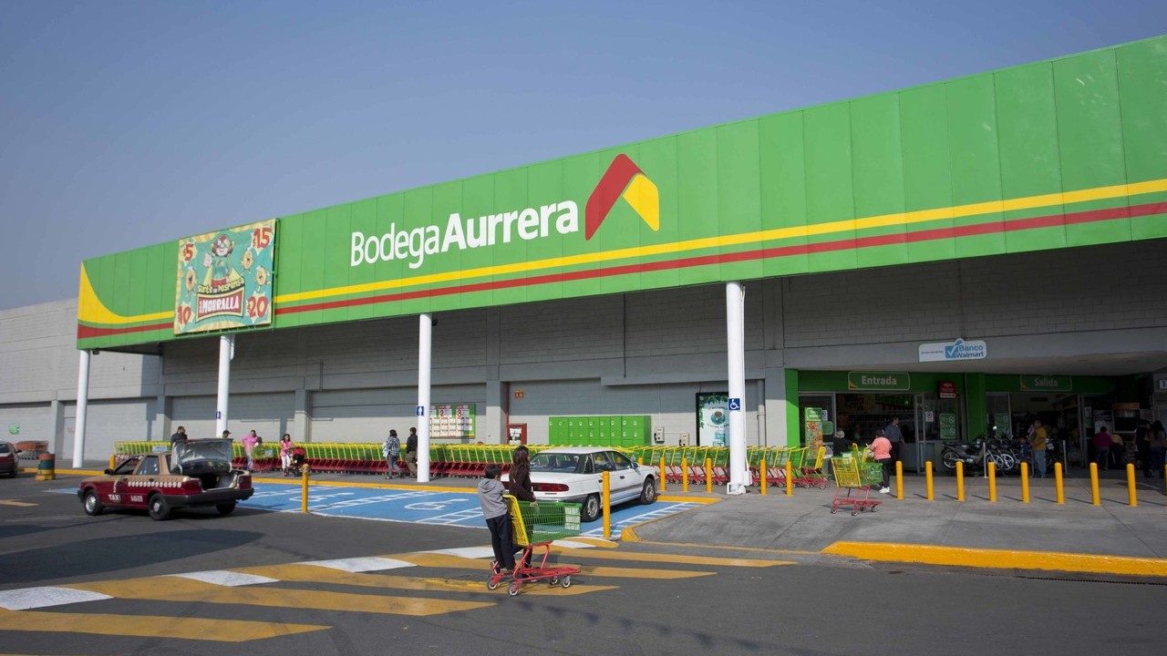 Snapchat traffic generation and traffic generation